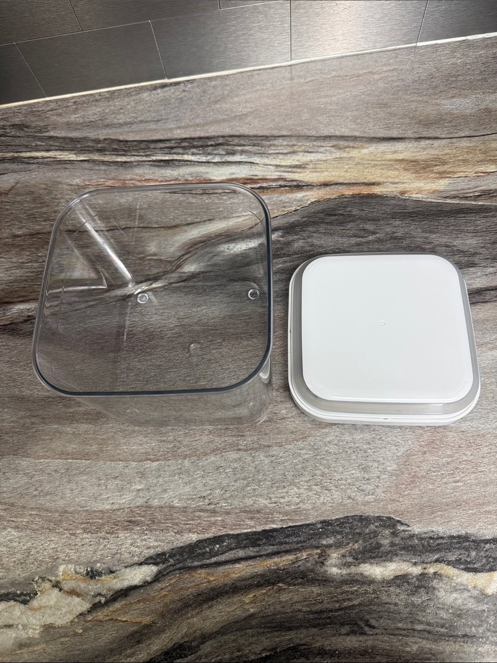 OXO Pop Top Container - Picture 4 of 4